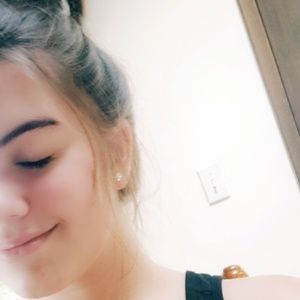 Meet your Posher, Amara